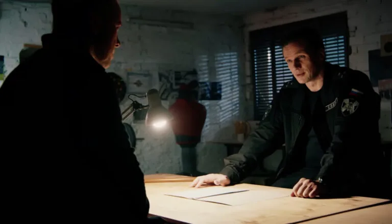 Момент из 10 серии 1 сезона