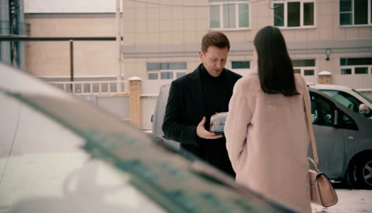 Момент из 22 серии 1 сезона