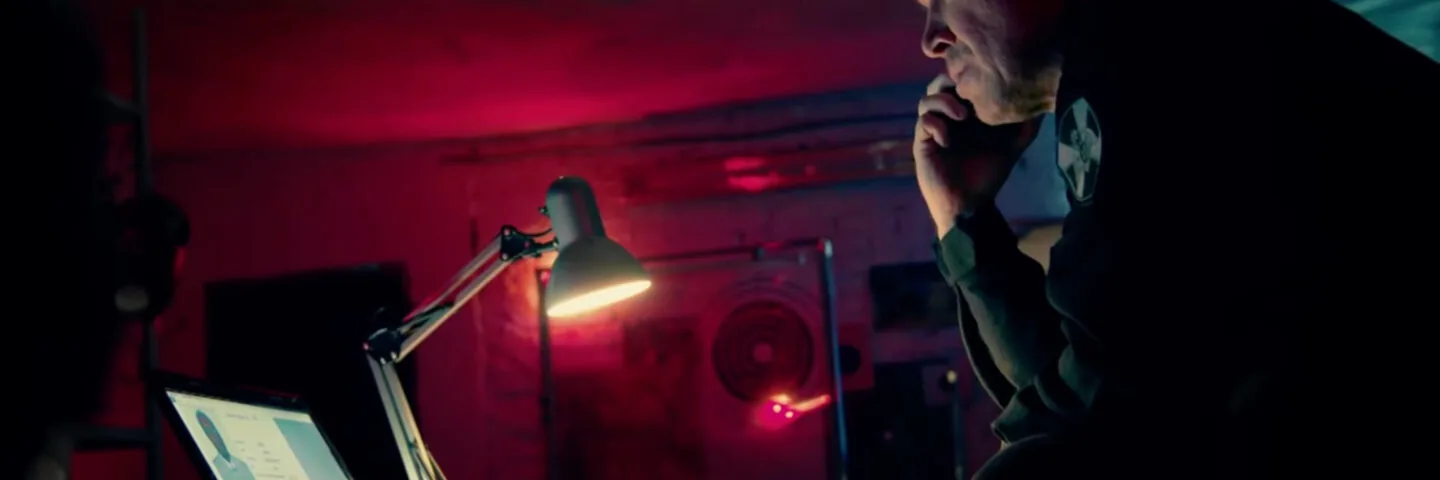 Кадр из 6 серии 1 сезона