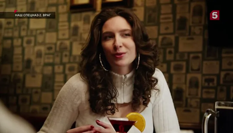 Момент из 21 серии 2 сезона