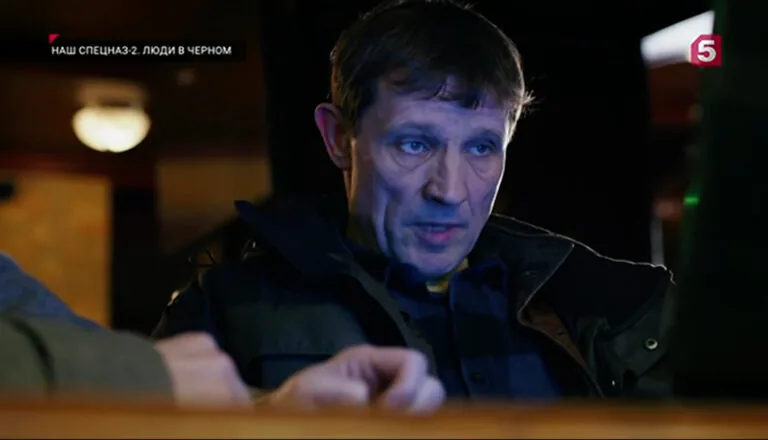 Момент из 24 серии 2 сезона